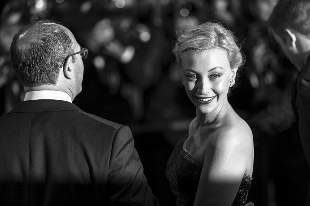 20140519_LOFFICIEL_CANNES_RED_CARPET_CF20141