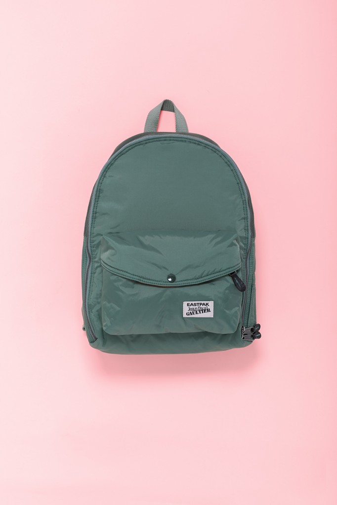 SAC_EASTPAK0034